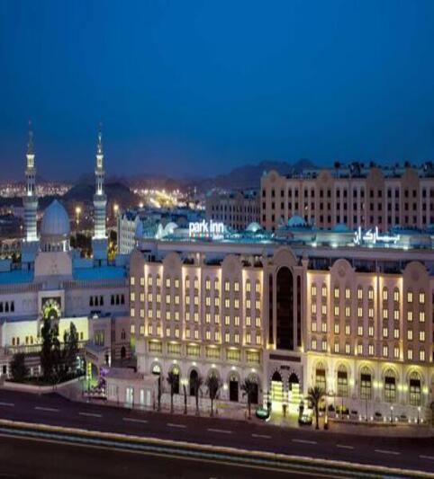 10 Nights 5 Star December Umrah Package